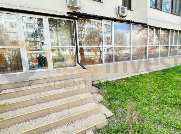 De inchiriat spatiu comercial stradal 100 mp