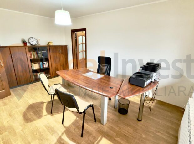 Apartament 2 camere de inchiriat ptr birouri/cabinete in Tiglina 2 – Inchiriat momentan!