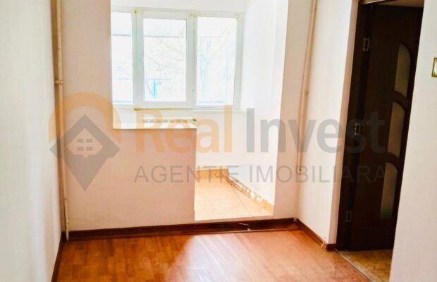 Vanzare apartament 4 camere in Micro 39 cu 2 balcoane