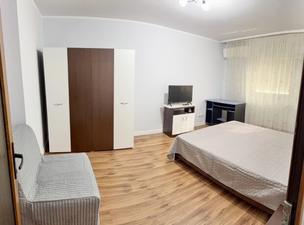 De închiriat apartament cu 1 cameră – zona Ceradent | 300 €/lună