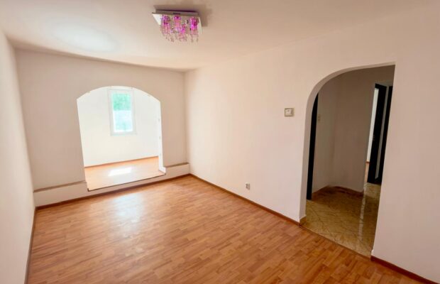 Vanzare apartament 4 camere in Micro 39 cu 2 balcoane